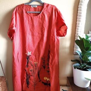 Embroidered dress 💖